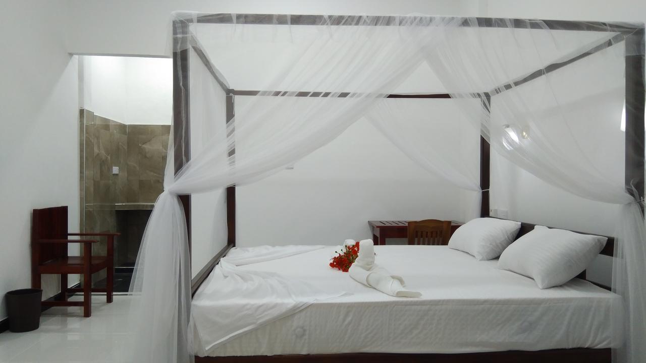 Cardinals Bay Resort Arugam Bay Buitenkant foto
